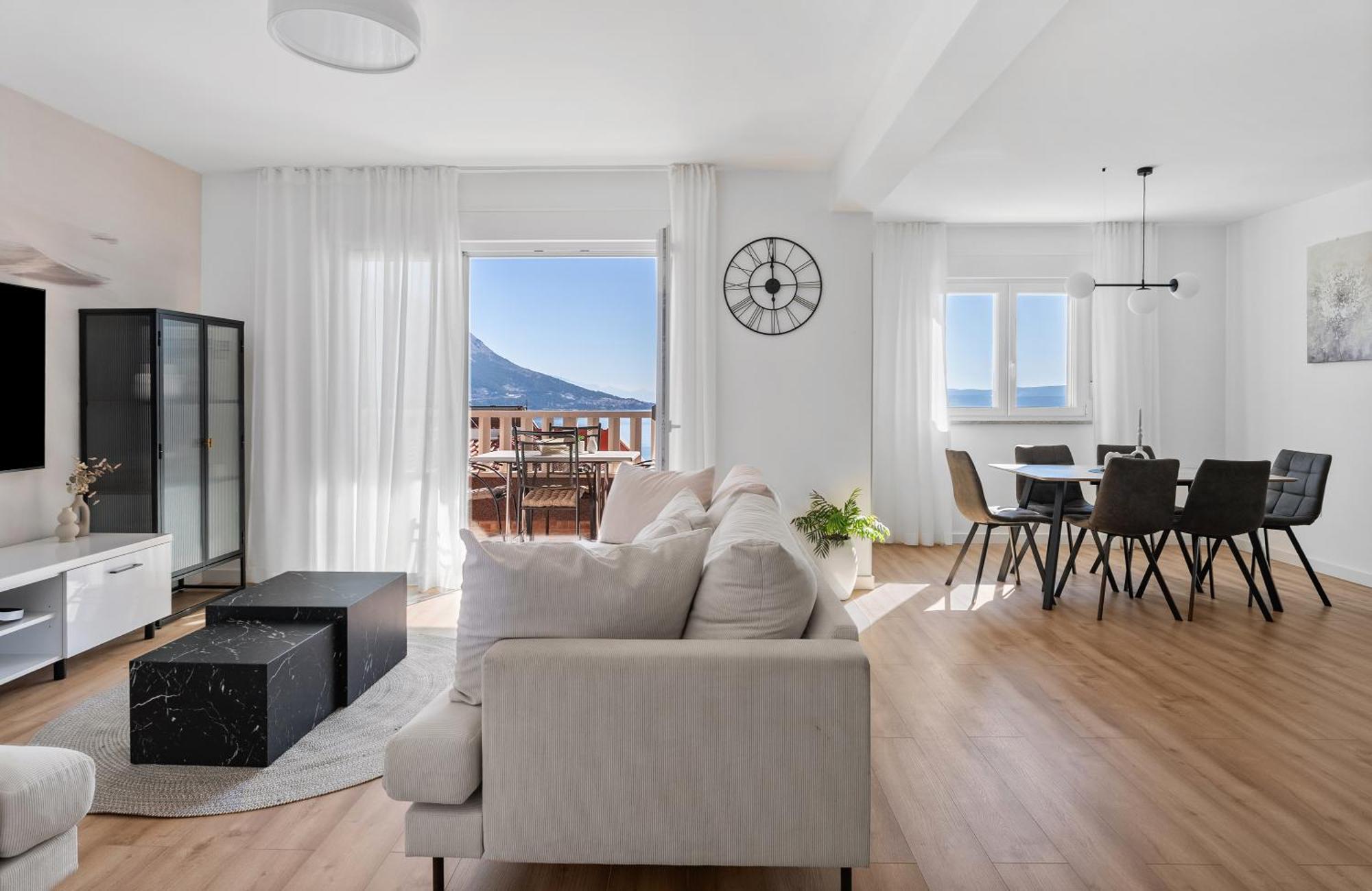 Apartments Bakota Omiš Buitenkant foto